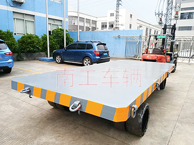 25吨重型乐动ledong（中国）带牵引环工具拖车1I.jpg